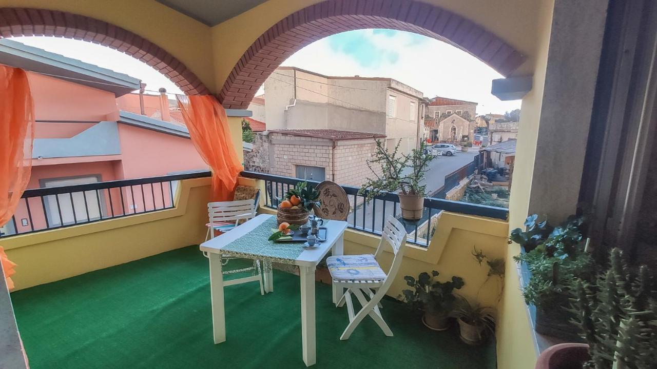 Casa Sisina Lägenhet Flussio Exteriör bild